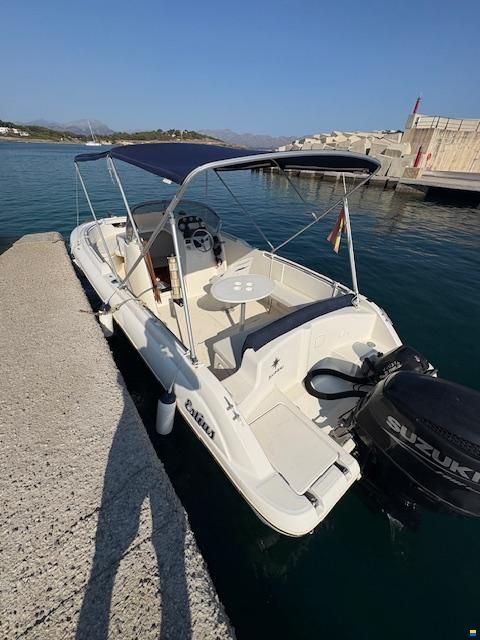 Jeanneau Cap Camarat 715