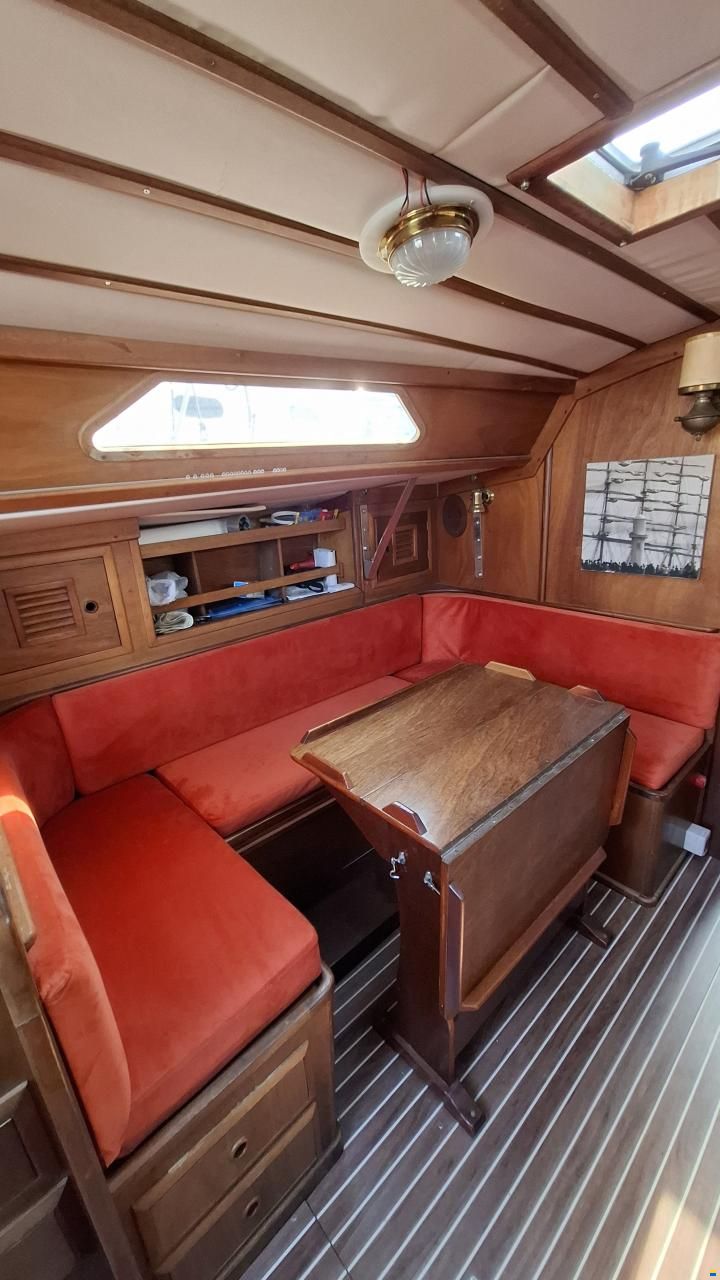 Olympic Carter 37