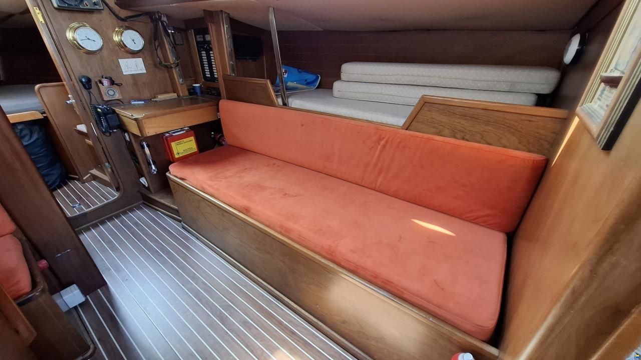 Olympic Carter 37