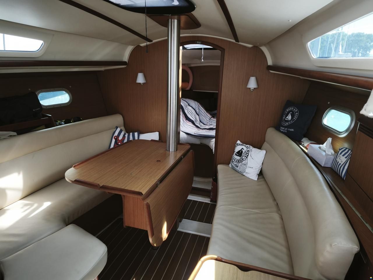 Jeanneau Sun Odyssey 32i
