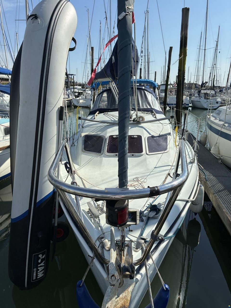 Hunter Channel 27