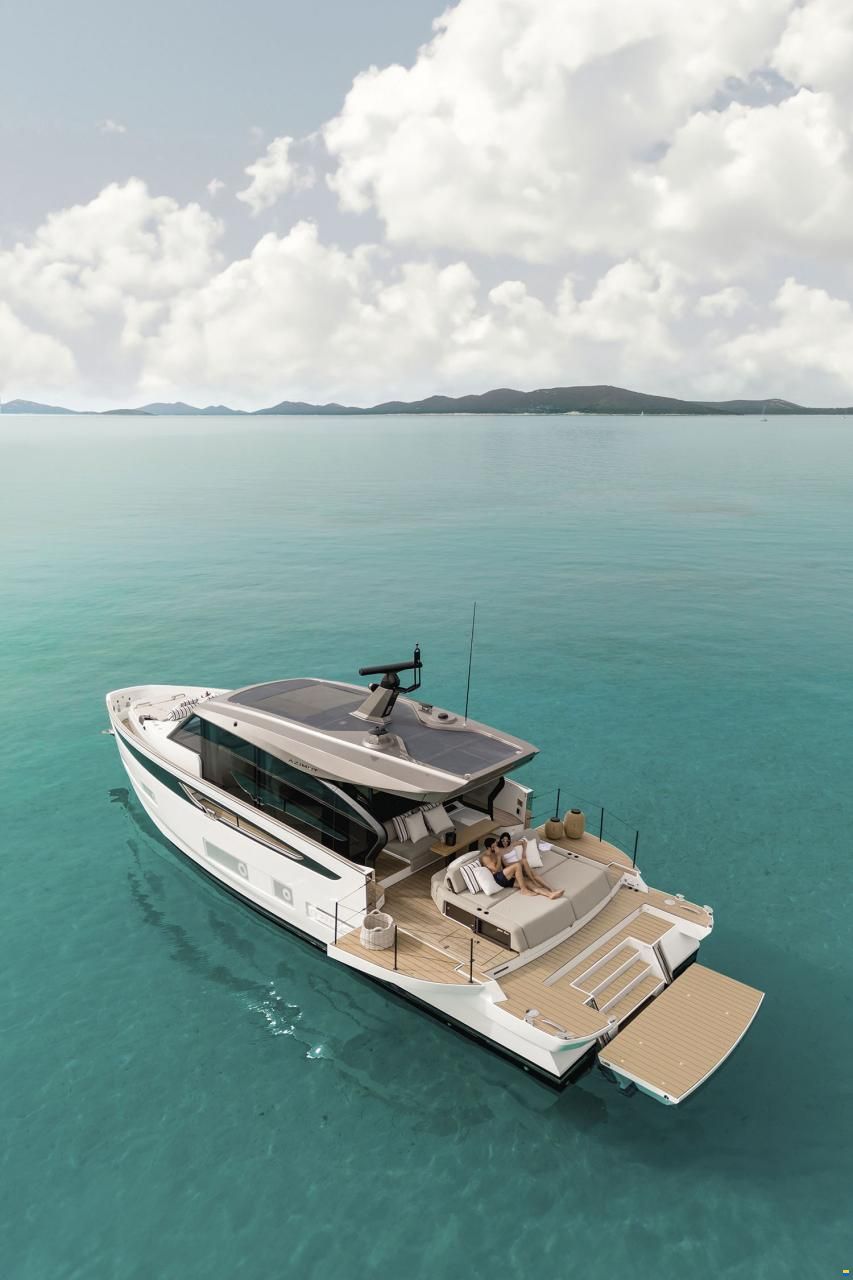 Azimut Seadeck 6