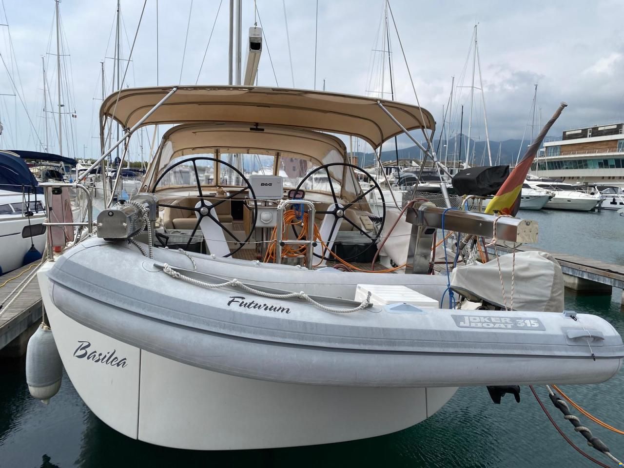 Hanse 545