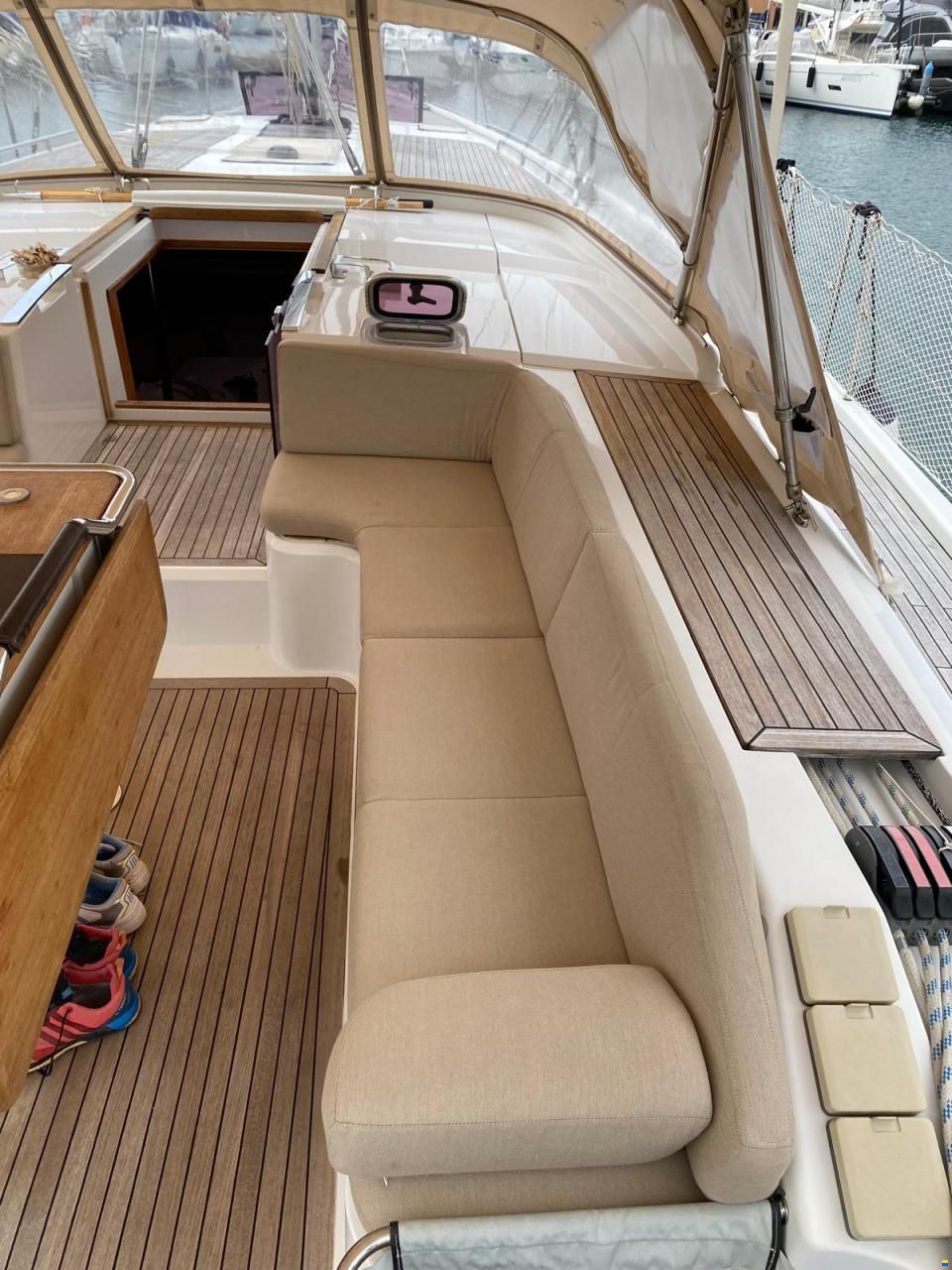 Hanse 545