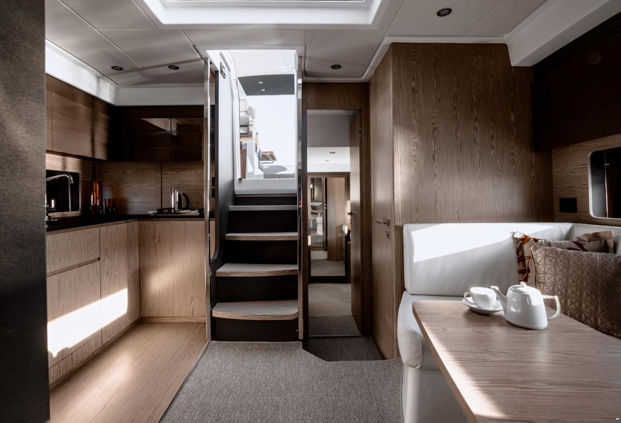 Azimut Atlantis 45