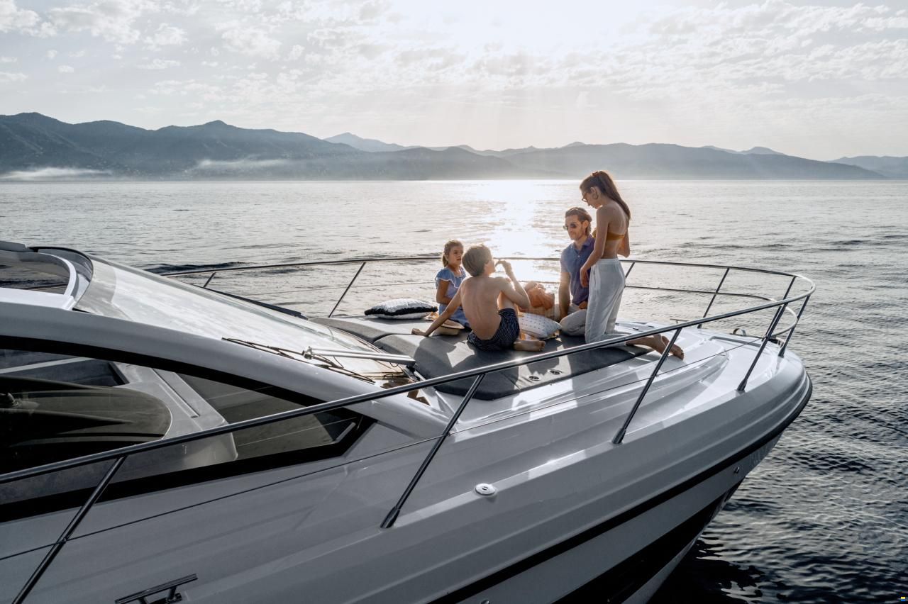 Azimut Atlantis 45
