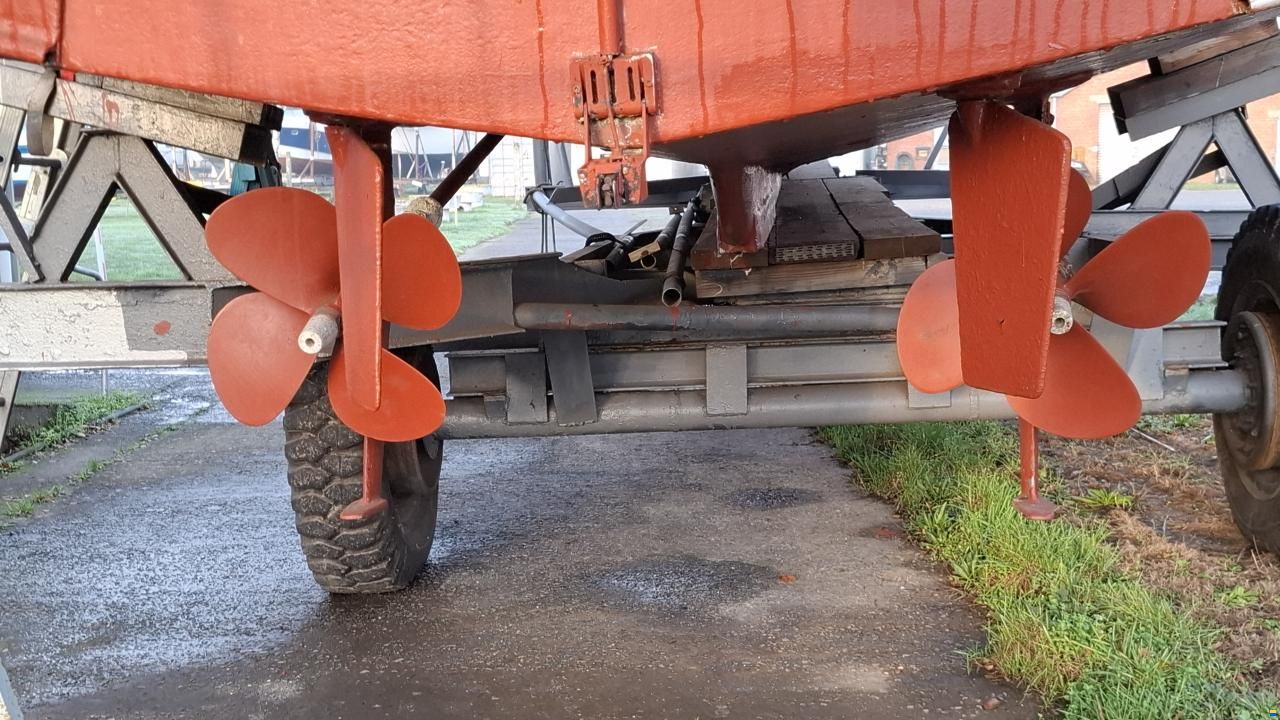 A32