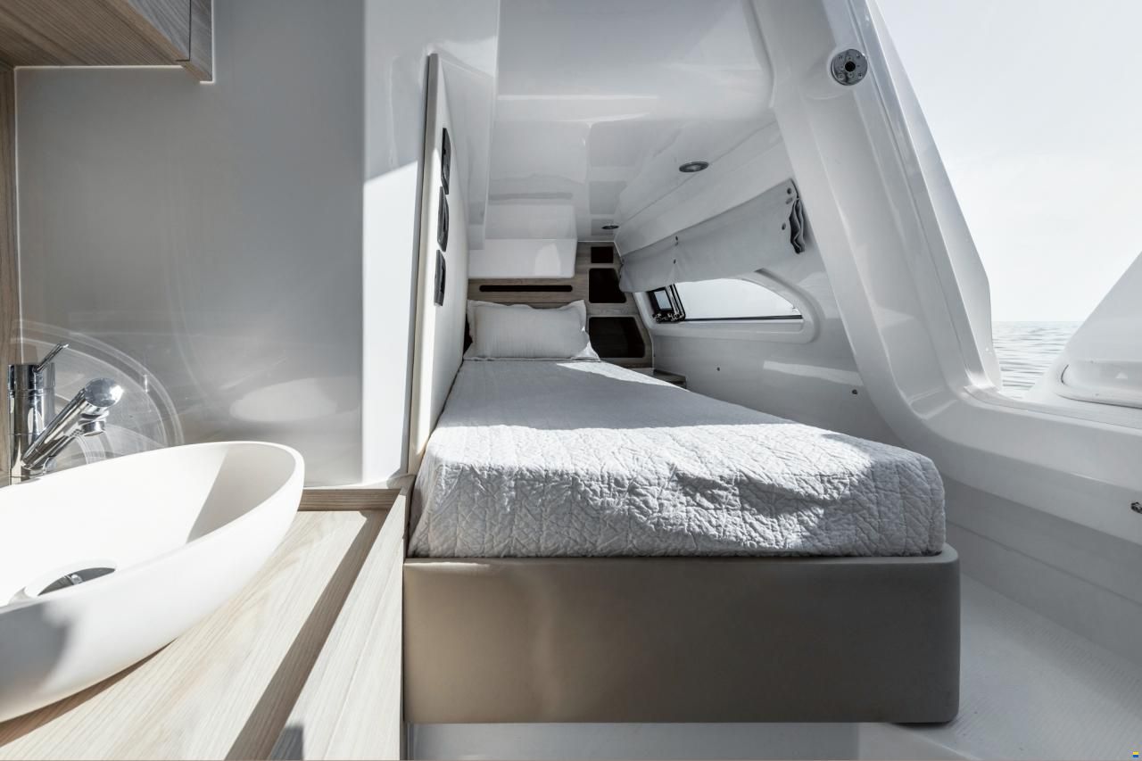 Azimut Fly 53