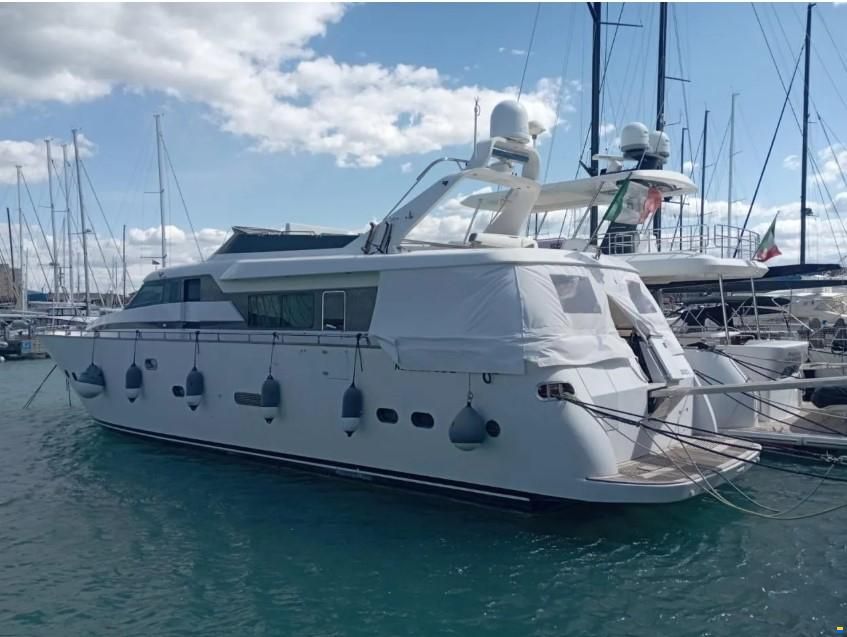 Maiora 22