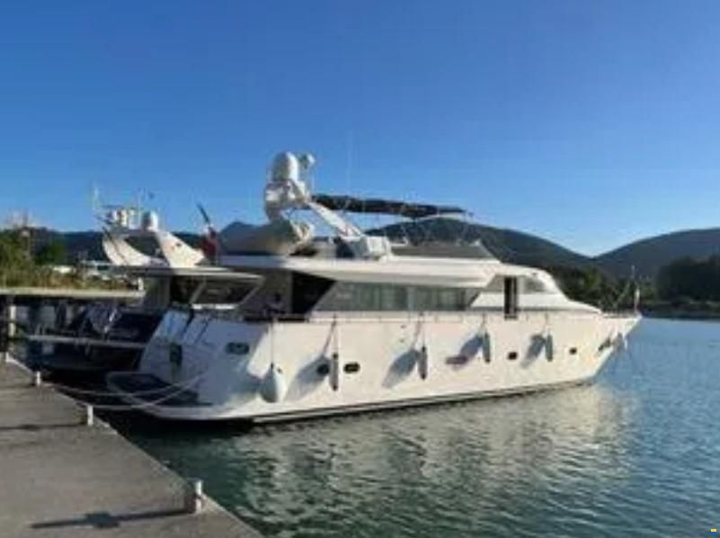 Maiora 22