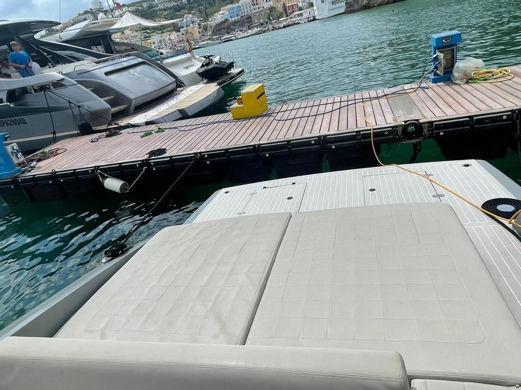 SACS Rebel 40