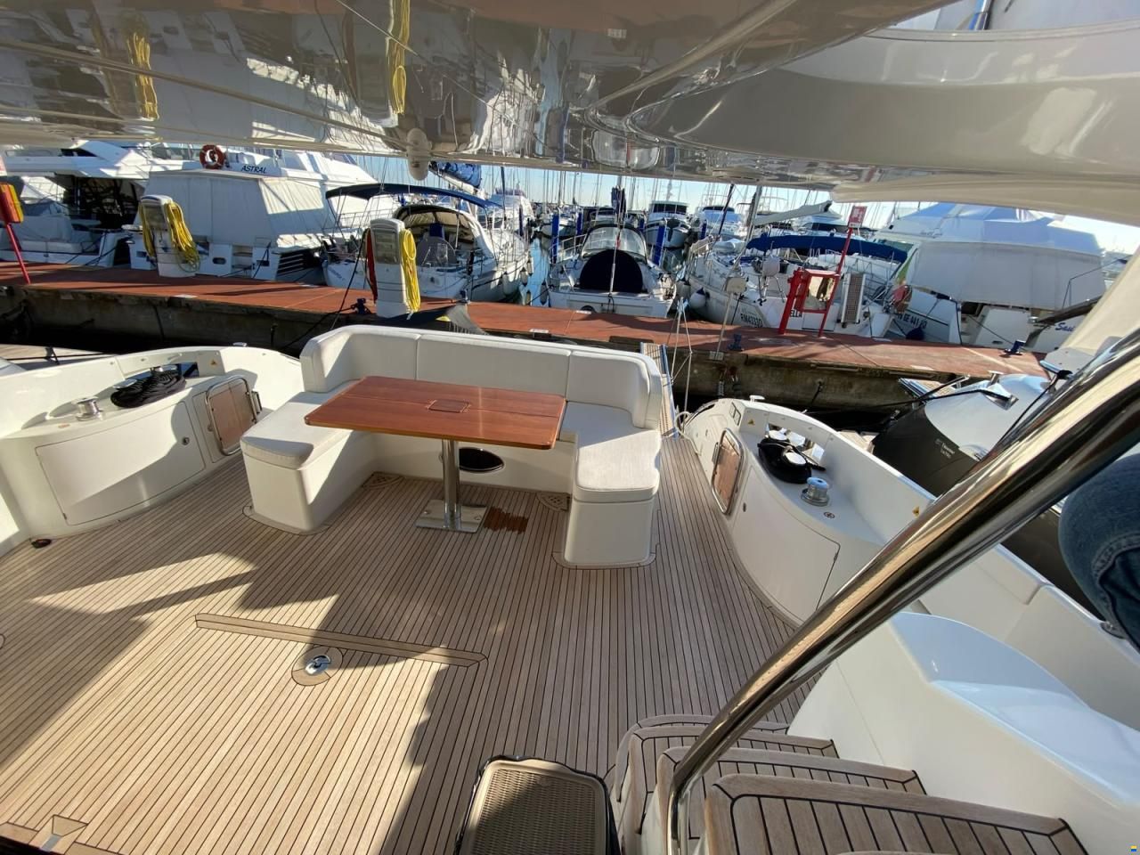 Azimut 64 FLYBRIDGE