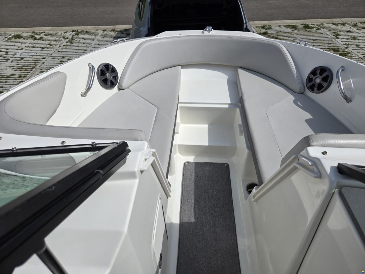 Sea Ray SPXE 190