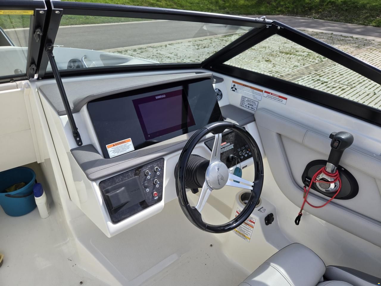 Sea Ray SPXE 190