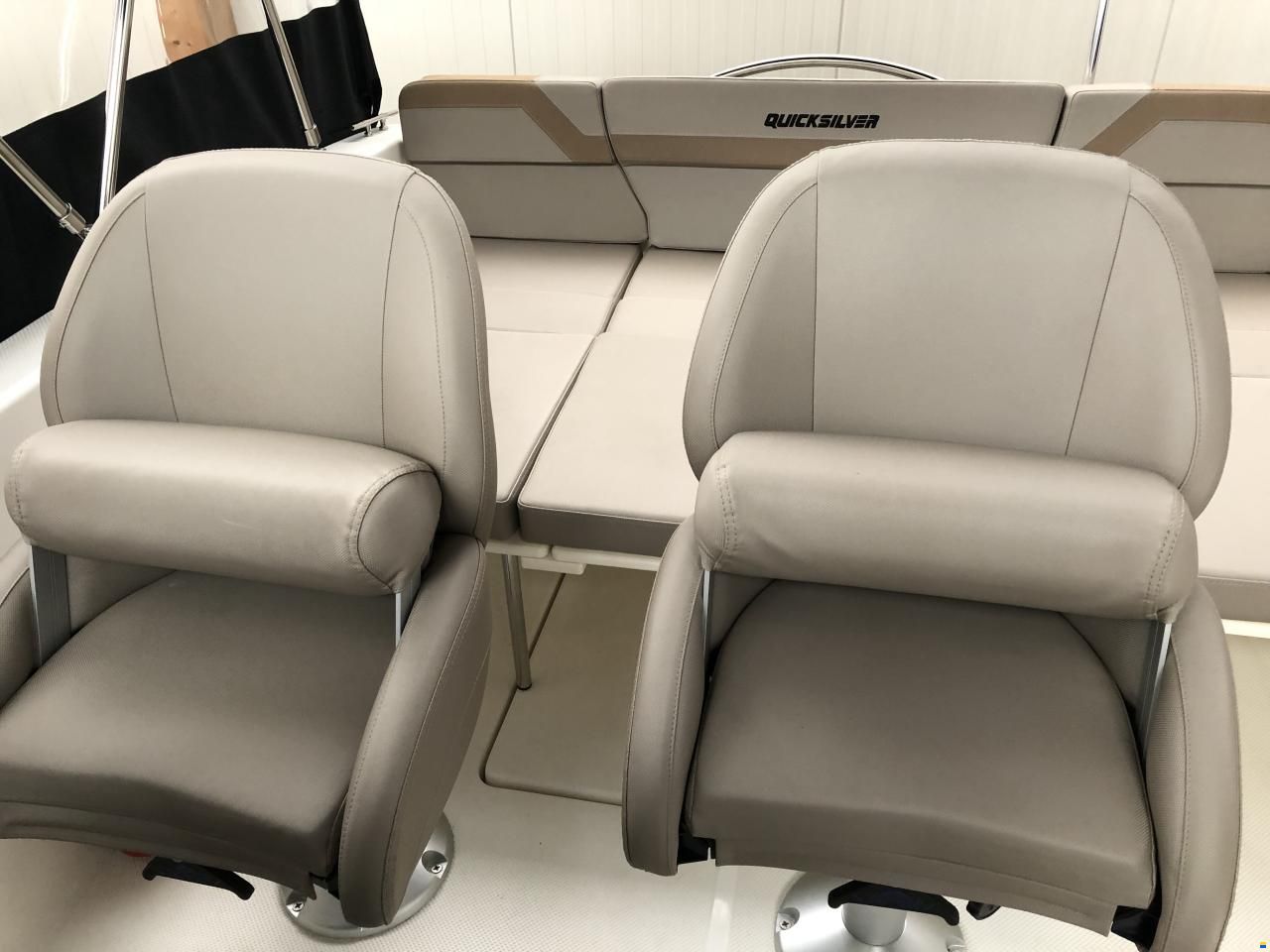 Quicksilver Activ Cabin 505
