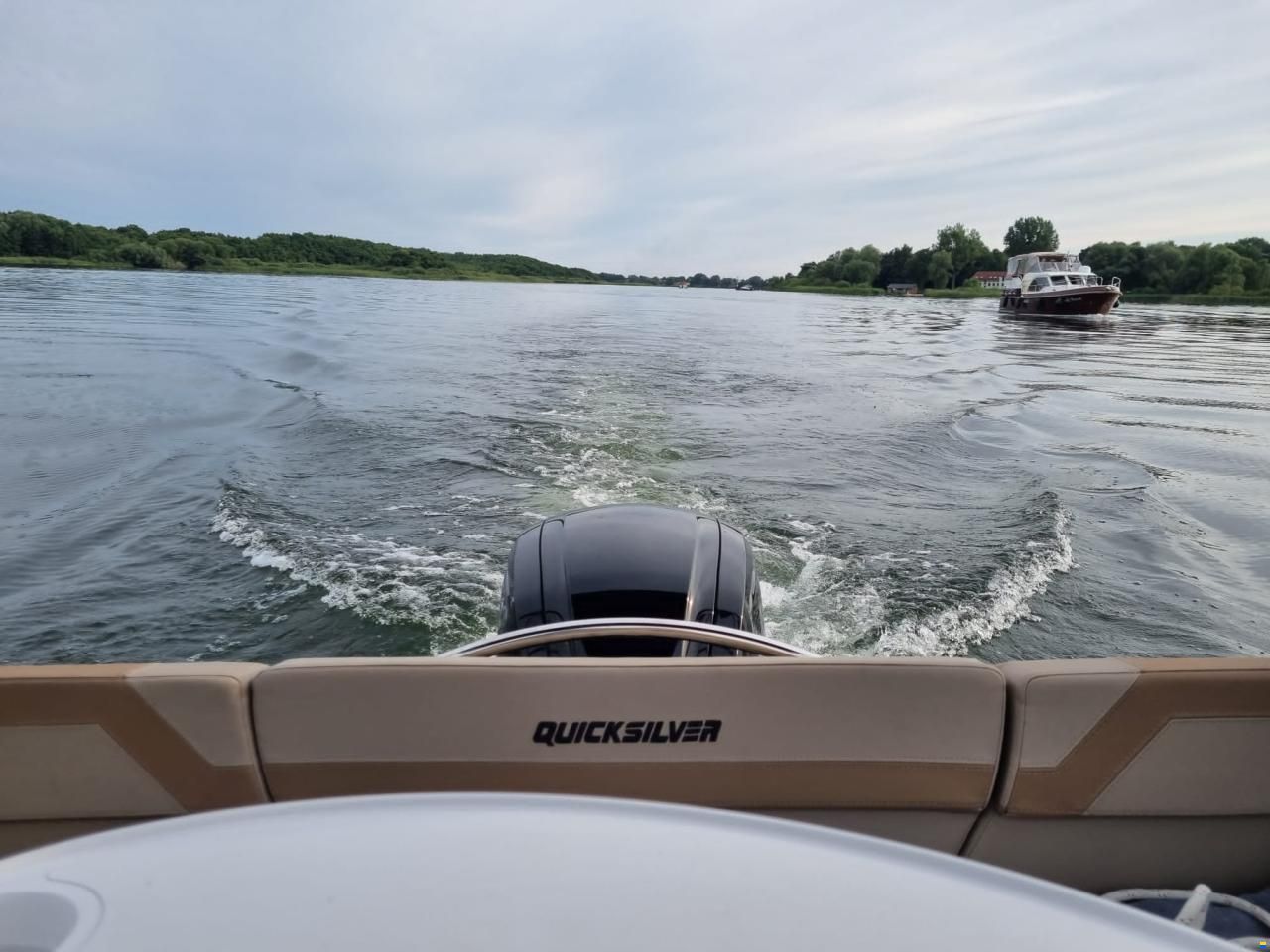 Quicksilver Activ Cabin 505