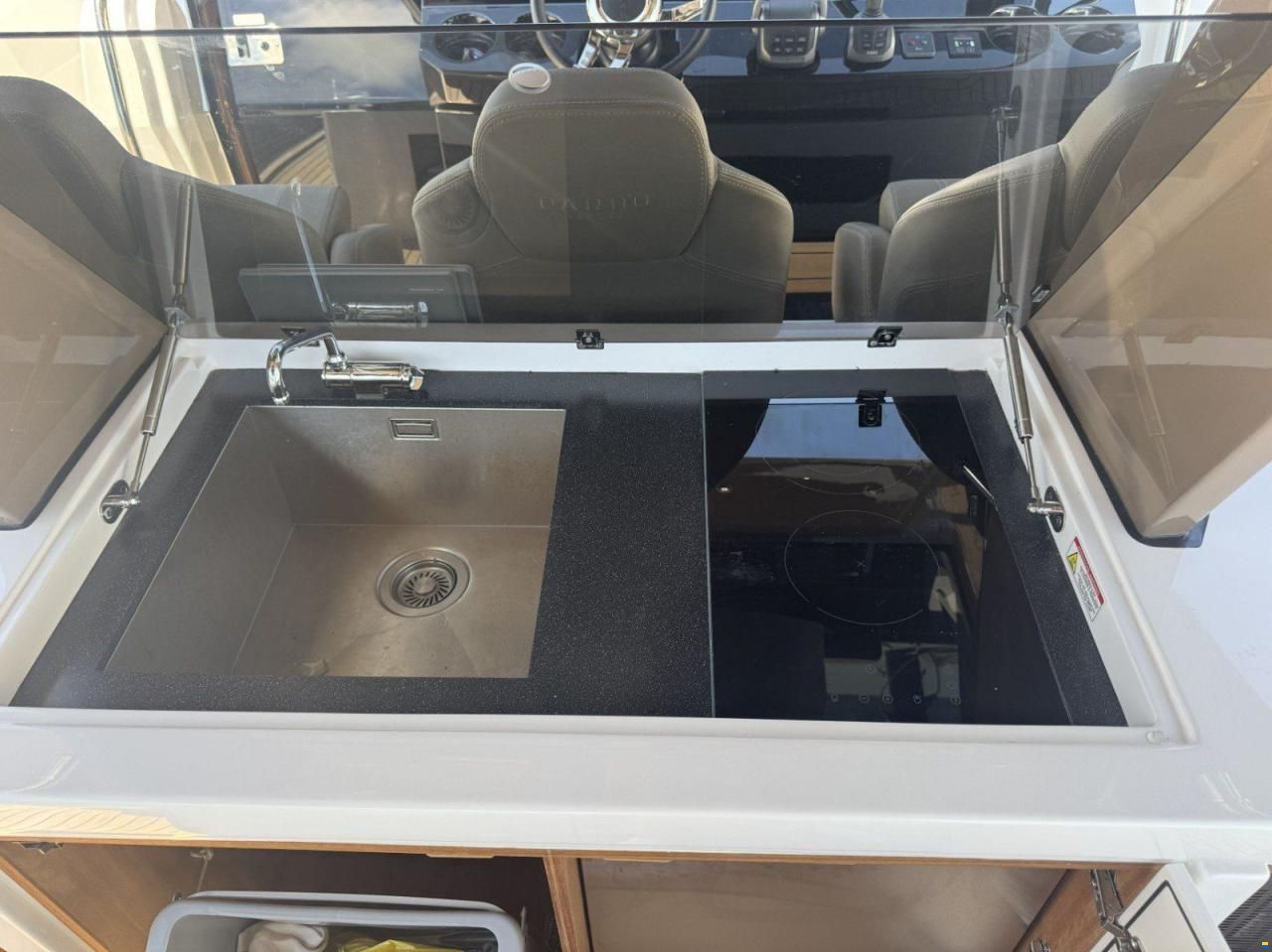 Pardo Yachts P43