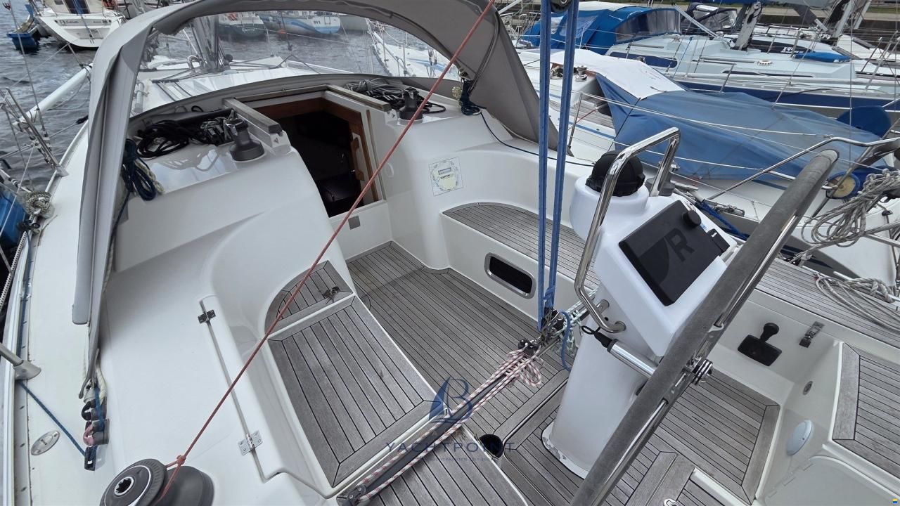 Hanse 320