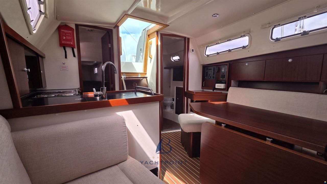 Hanse 320