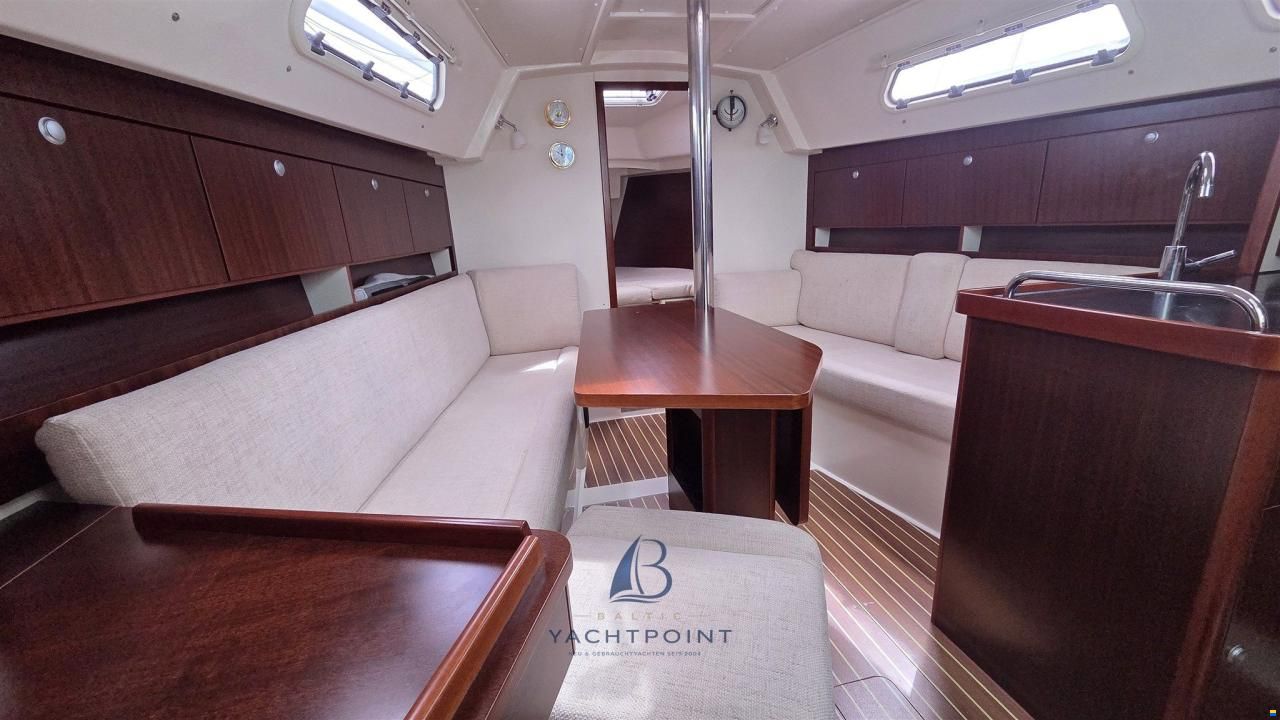 Hanse 320