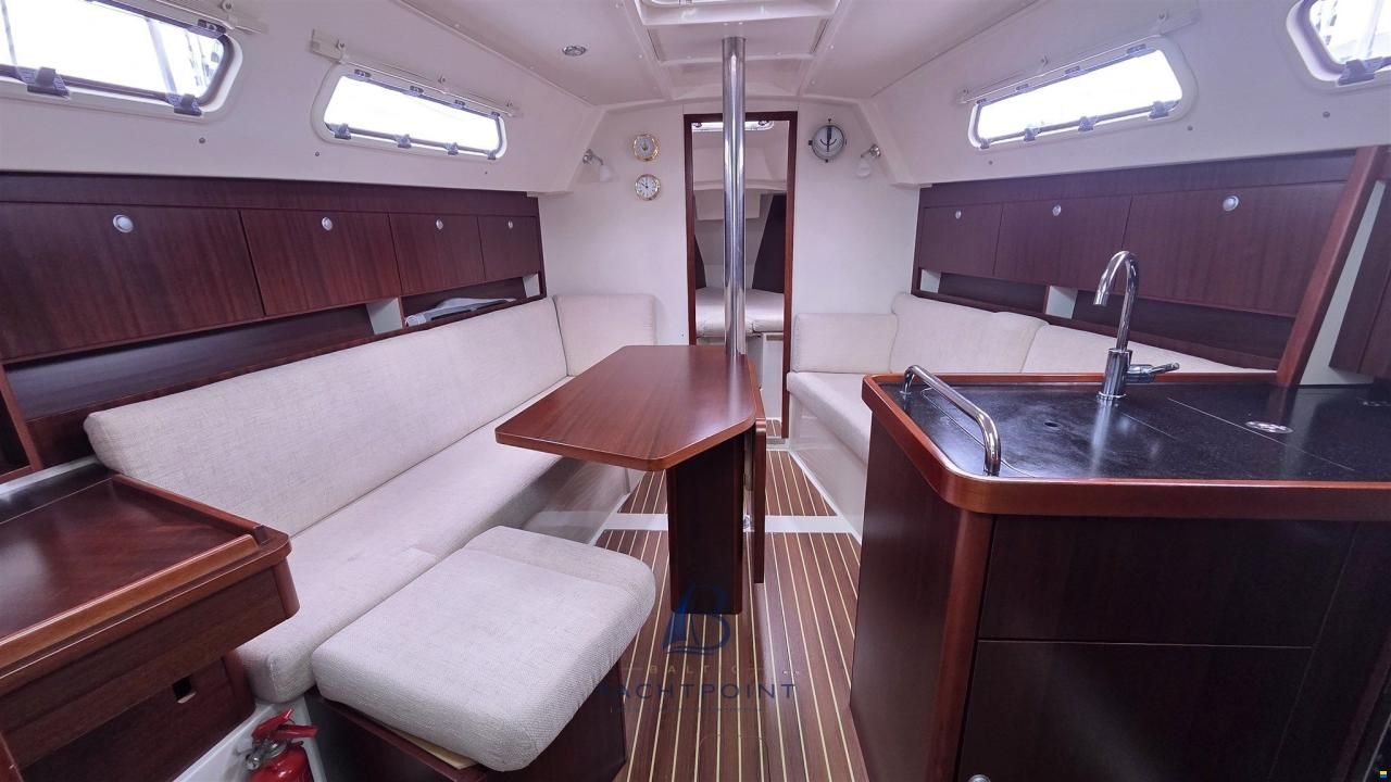 Hanse 320