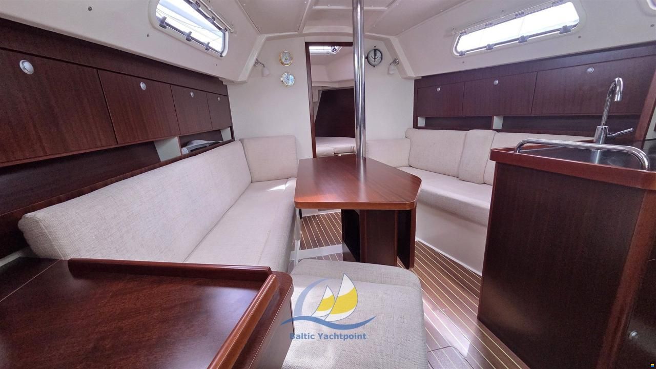 Hanse 320