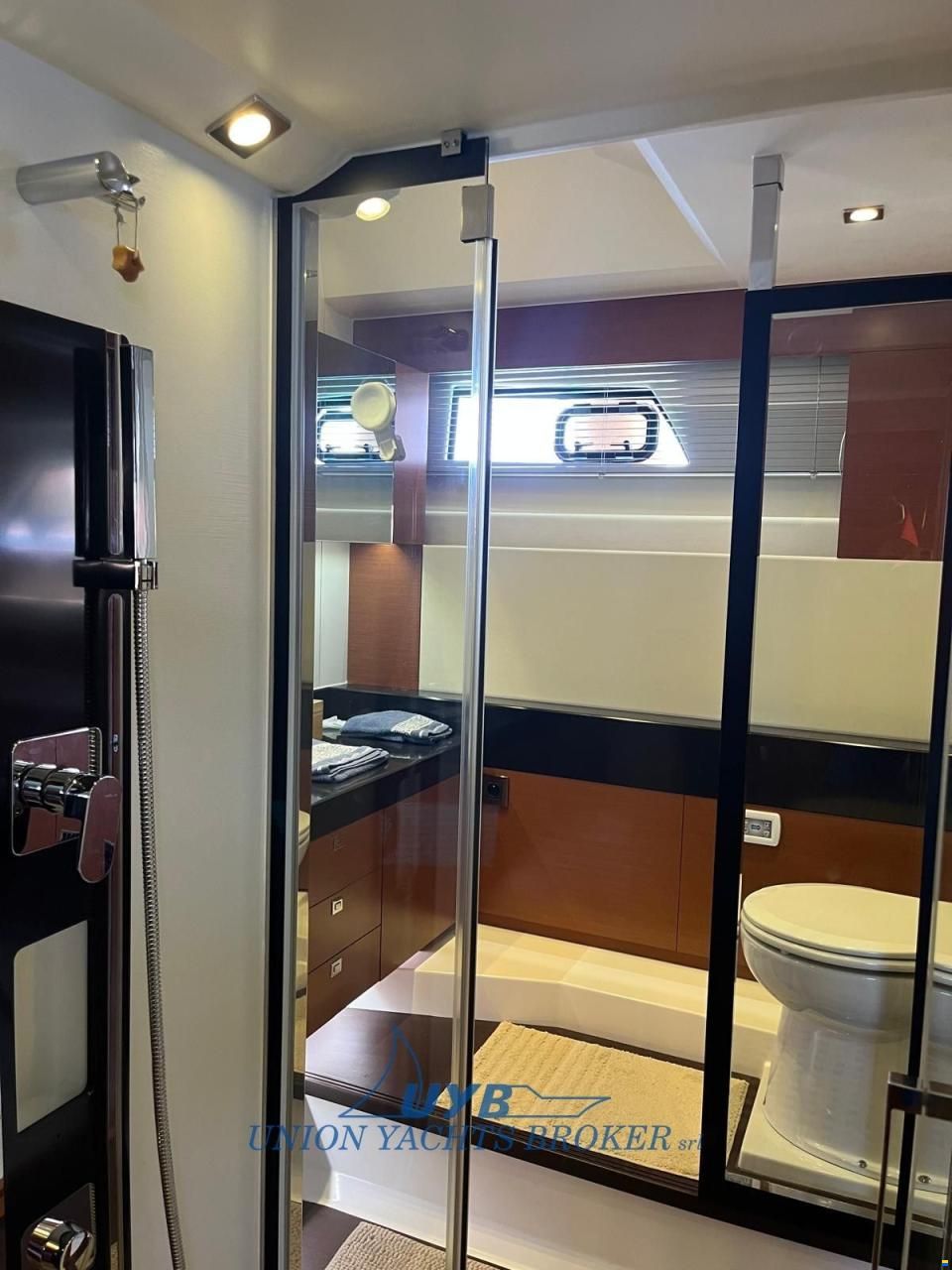 Prestige 550