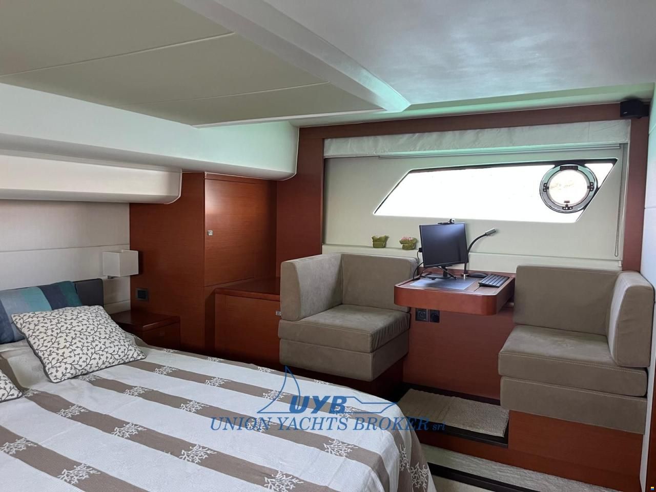 Prestige 550