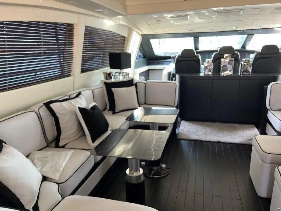 Mangusta Yachts 92