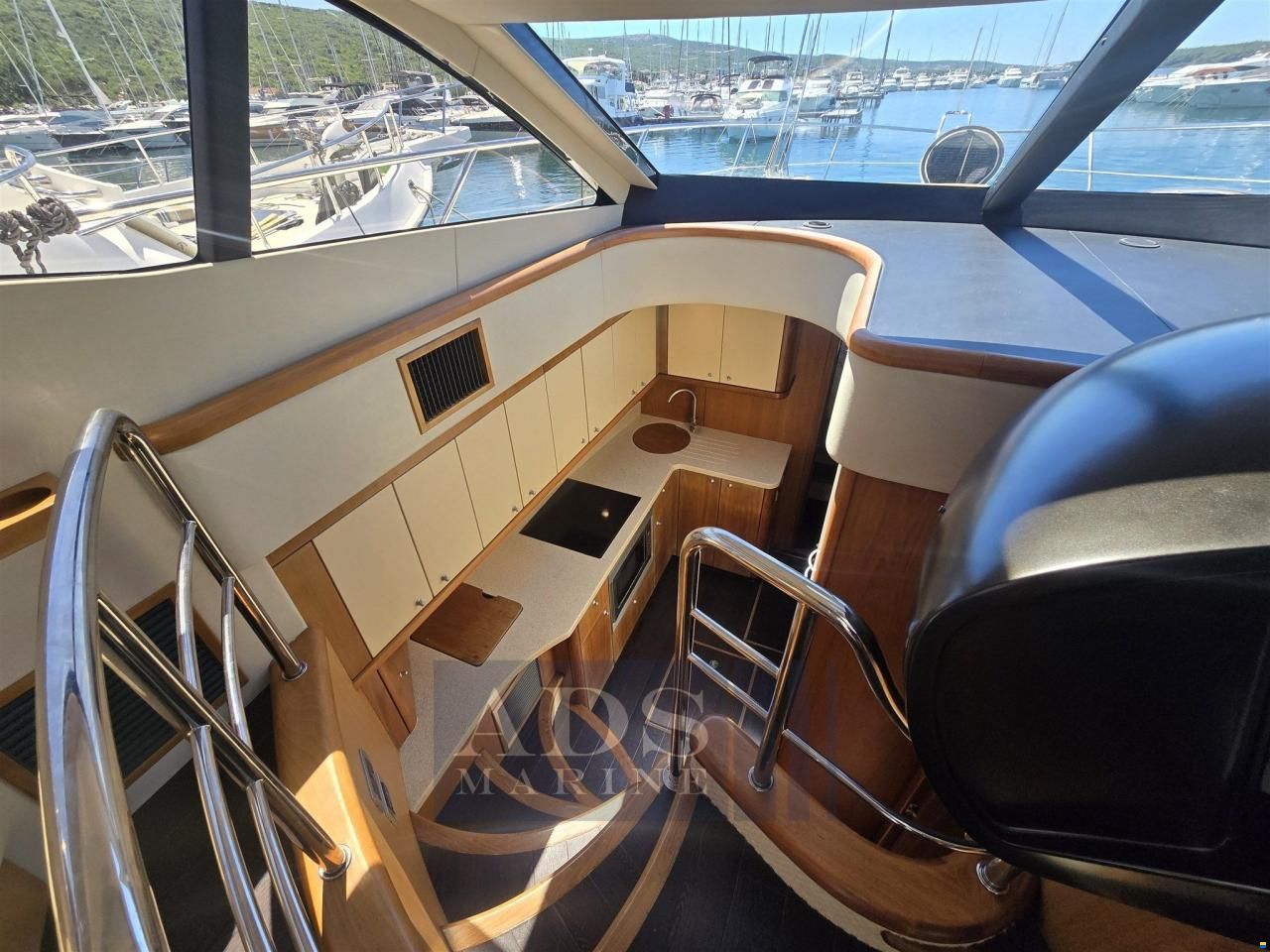 Sunseeker Predator 52