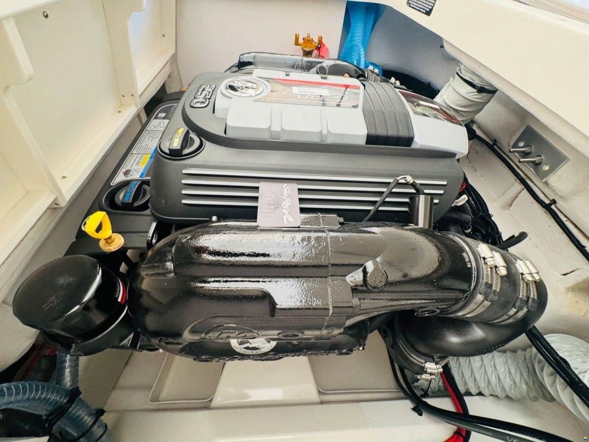 Sea Ray 190 SPN Tower