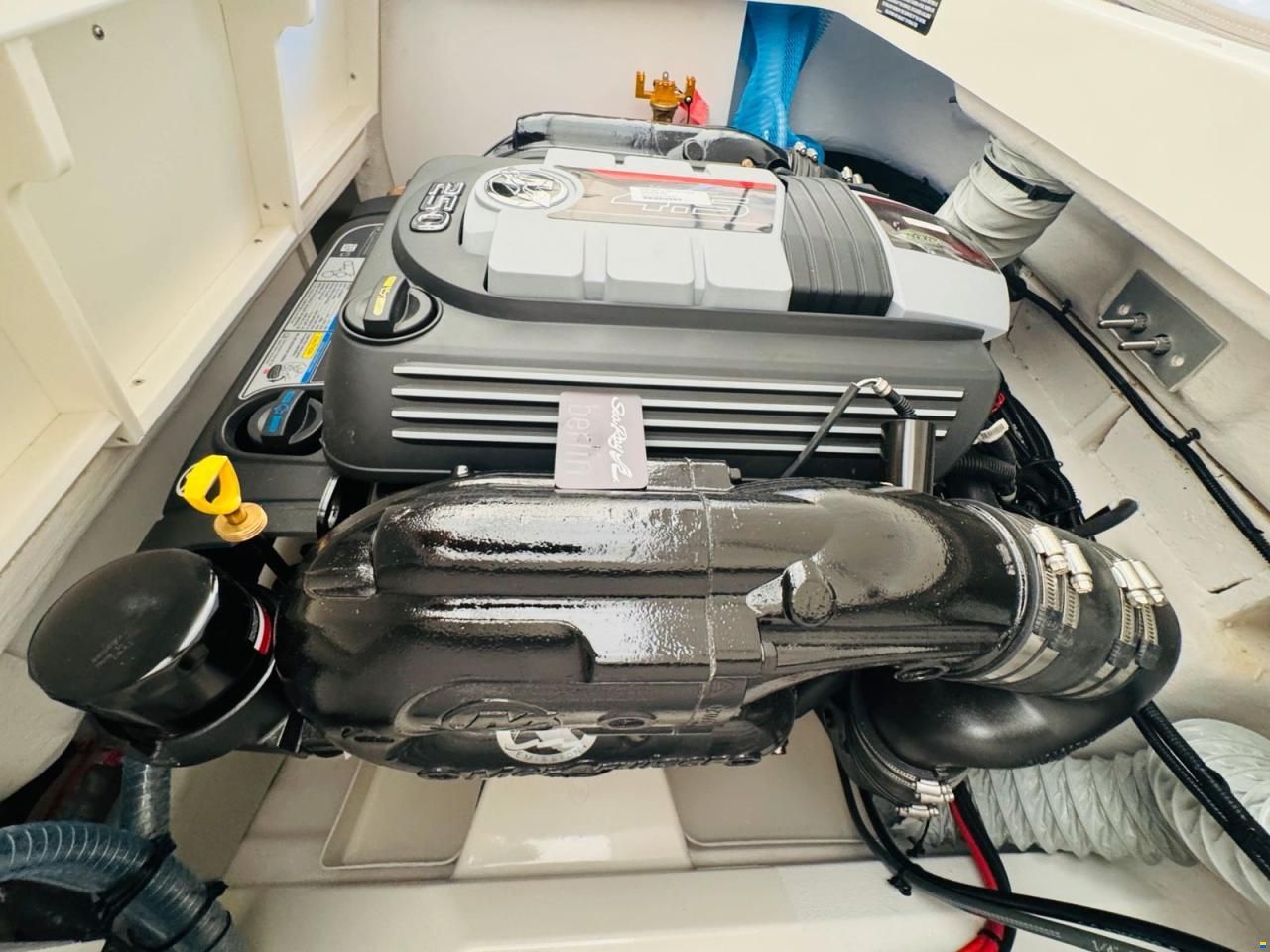 Sea Ray 190 SPN Tower