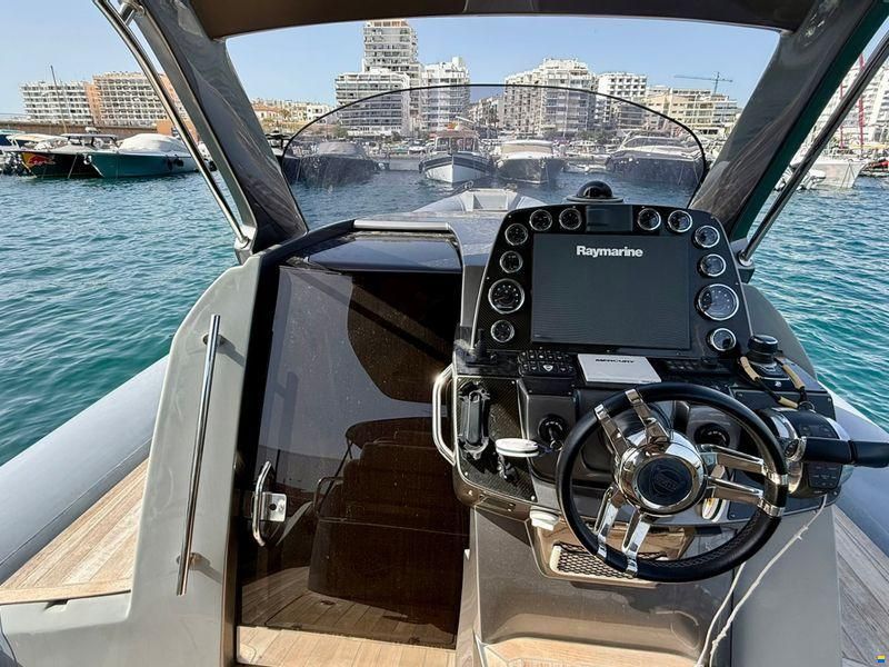 SACS Marine Strider 13