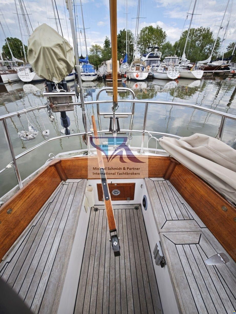 Olympia Yachts Carter 33