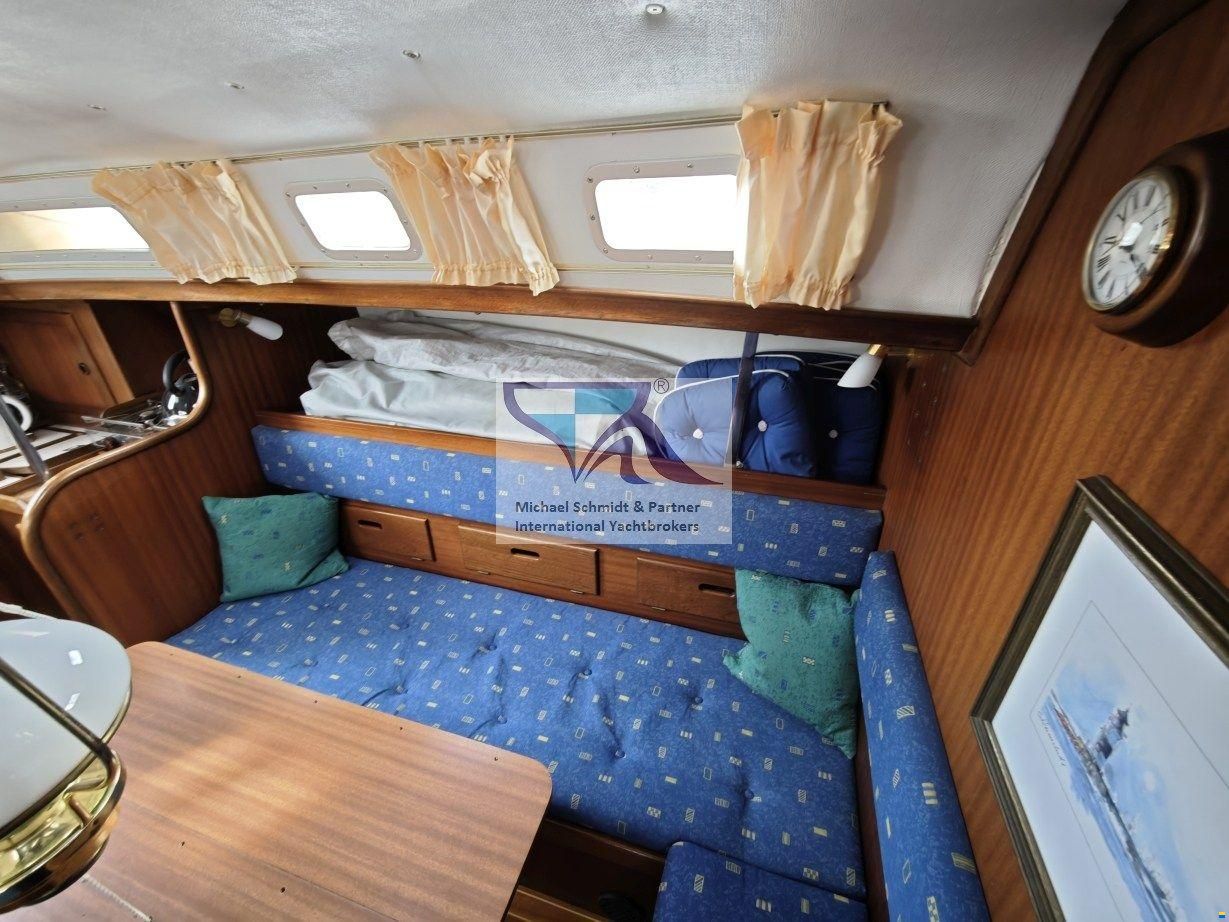 Olympia Yachts Carter 33