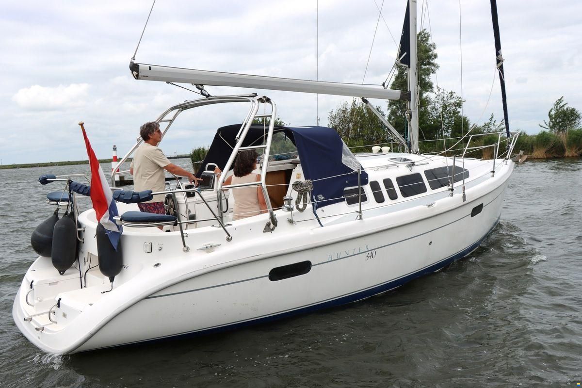Hunter 340