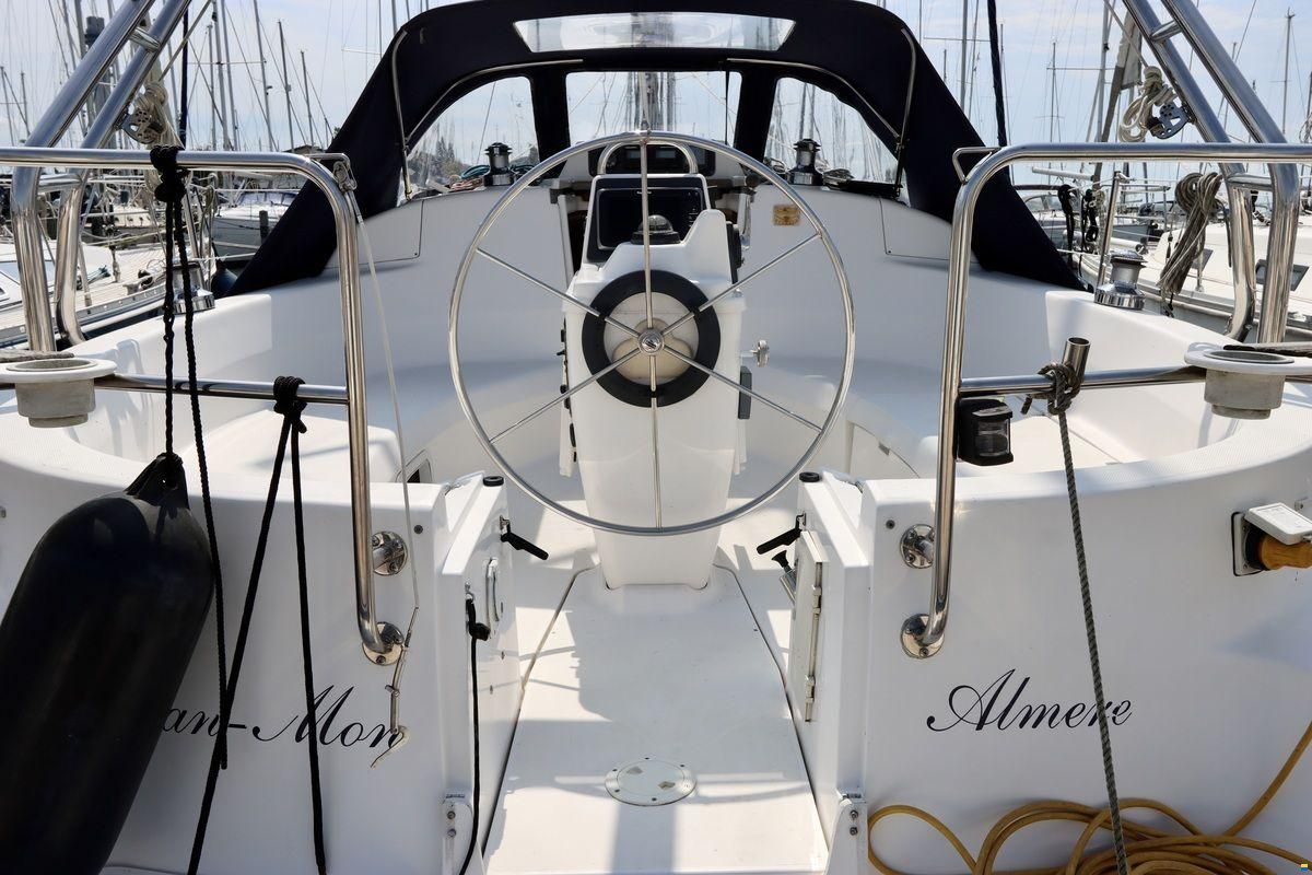 Hunter 340