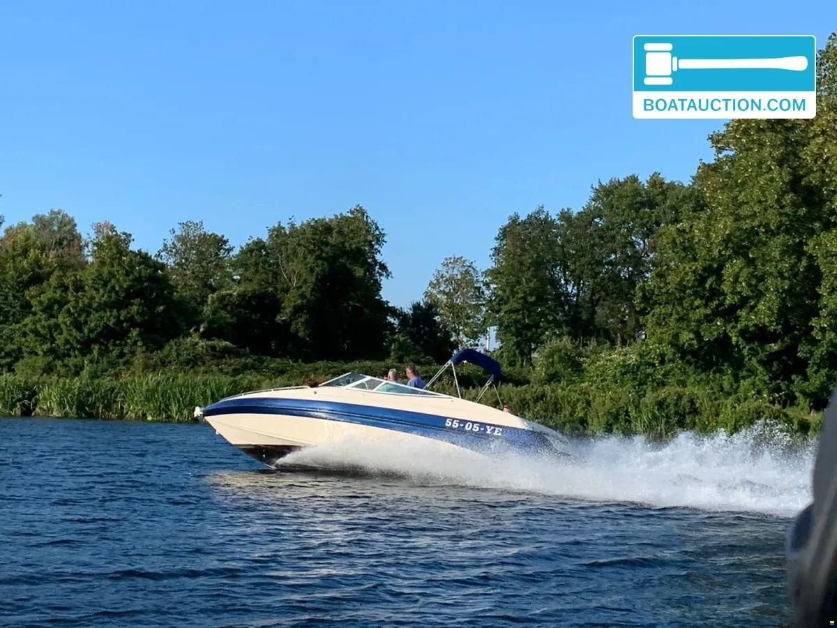 Crownline 266 BR