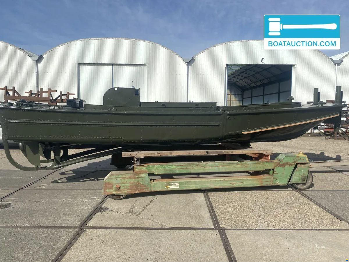 Bridge Erection Boat D27
