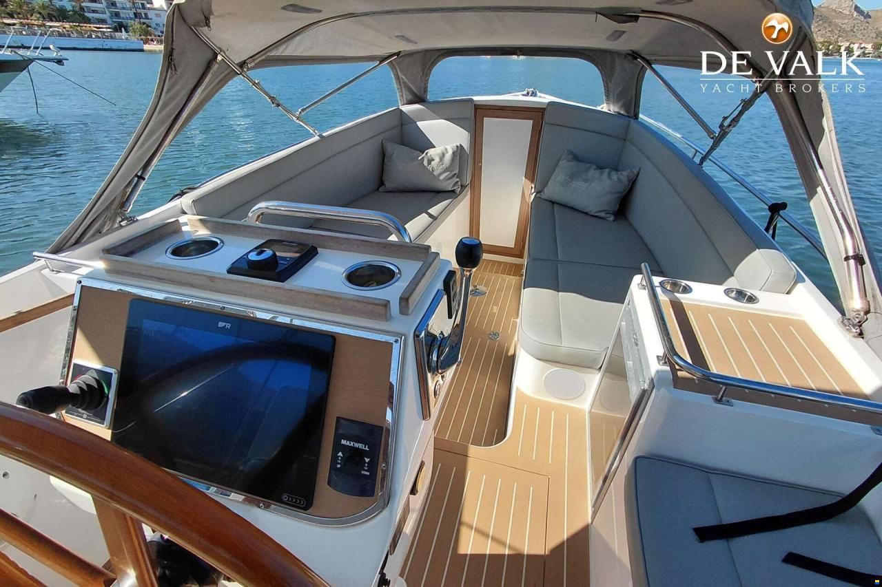 Interboat DE Intender 850