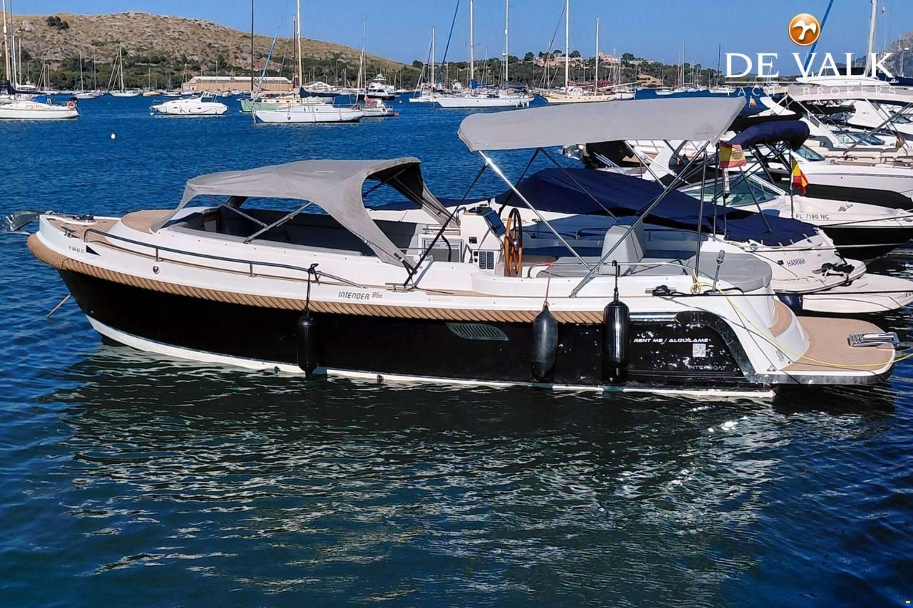 Interboat DE Intender 850