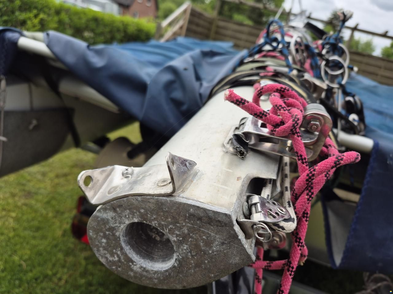 Prindle 18-2 Mast