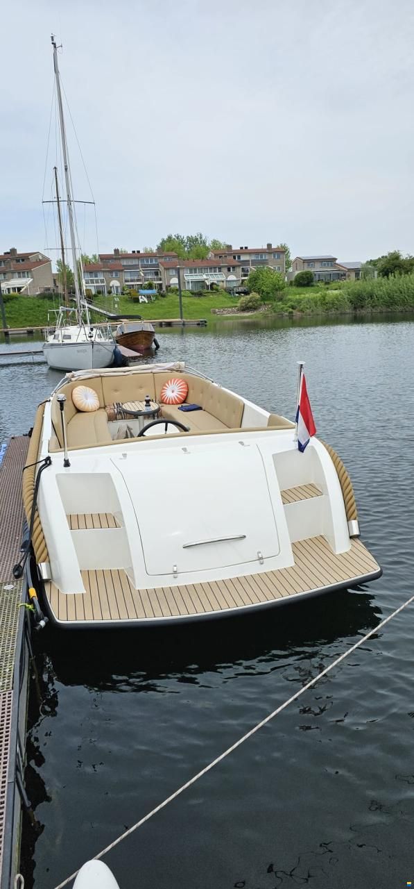 Beauty 630 Tender