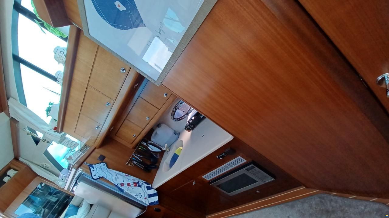 Galeon 390 Fly