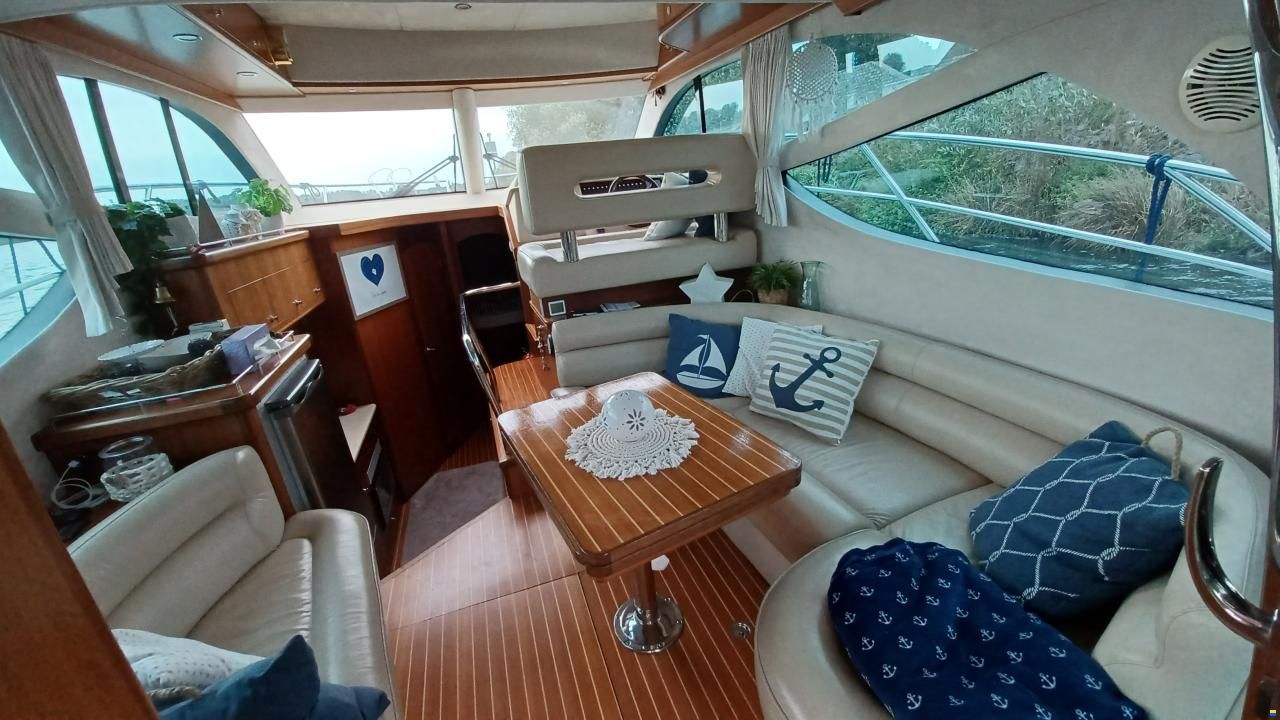 Galeon 390 Fly