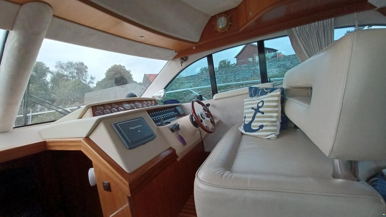 Galeon 390 Fly