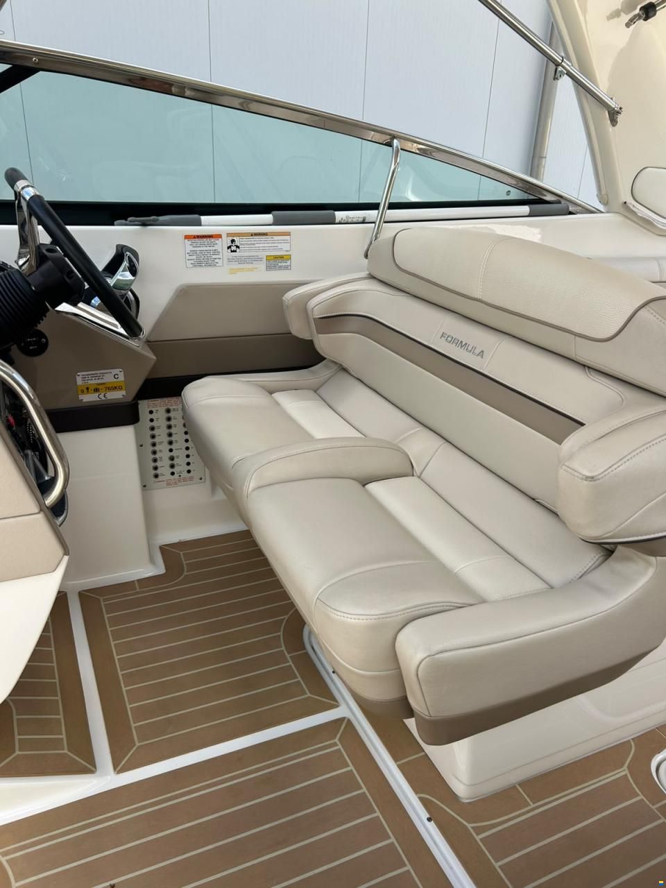 Formula 290 Sun Sport