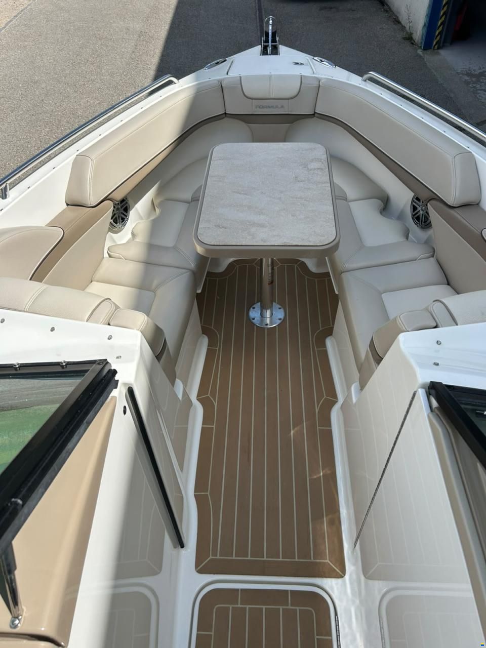Formula 290 Sun Sport