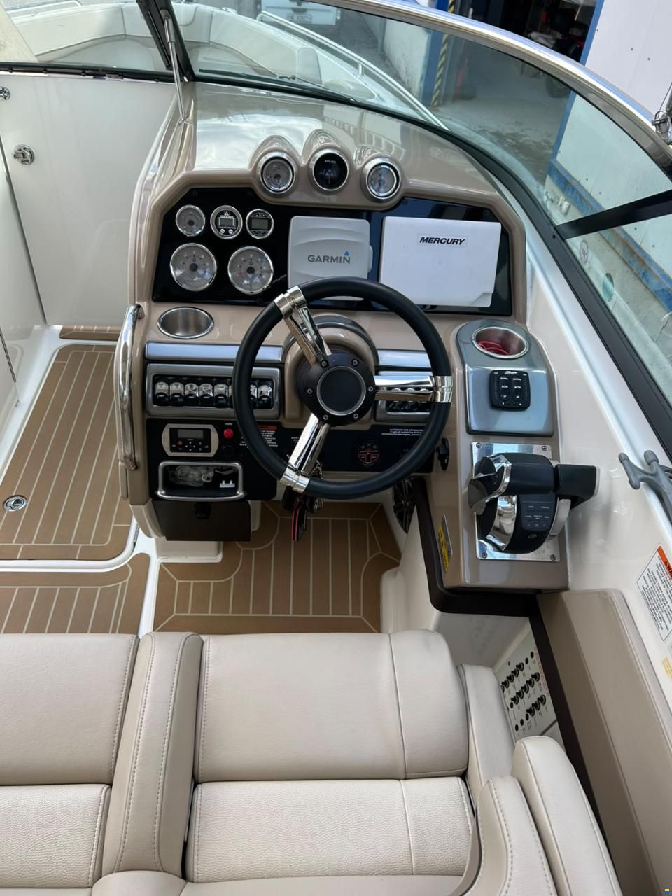 Formula 290 Sun Sport