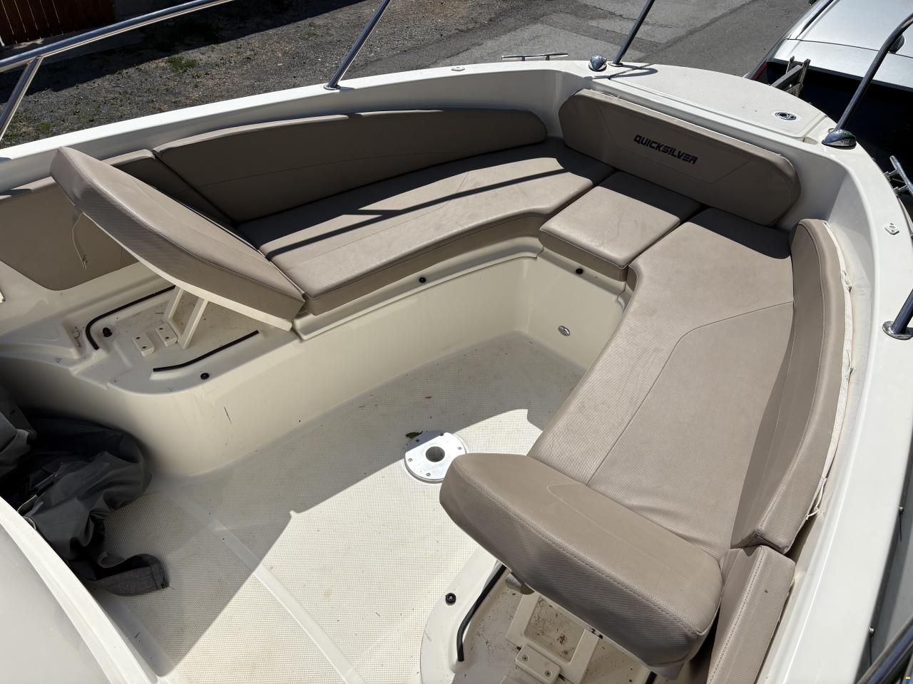 Quicksilver 805 Activ Open